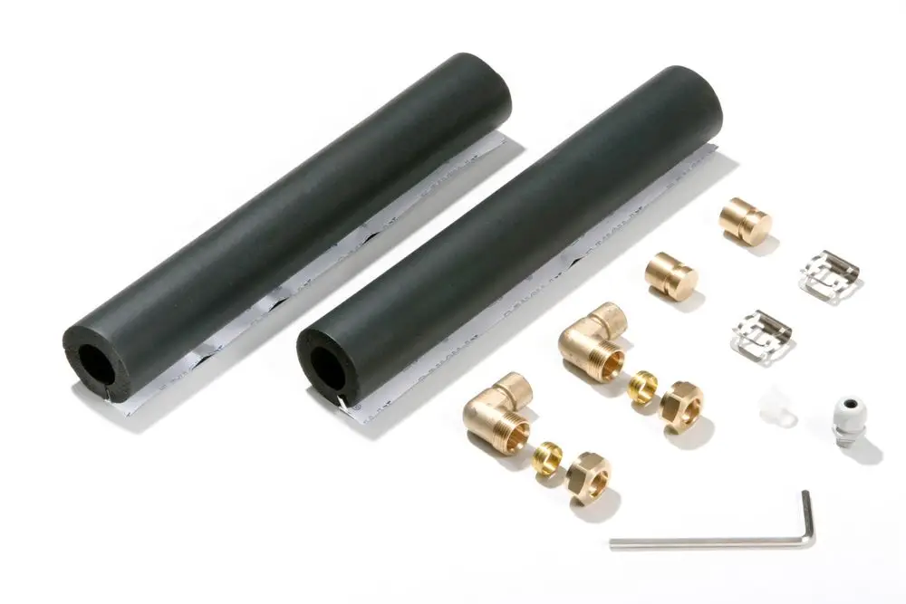 Bosch Accessori Solare Fs 14-2 Set Di Collegamento Per Tetto Piano Per So7000tf, 7735600341