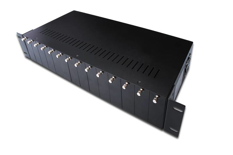 Chassis 19 Per 14 Media Converter Alimentato Chassis 19 Per 14 Media Converter Alimentato