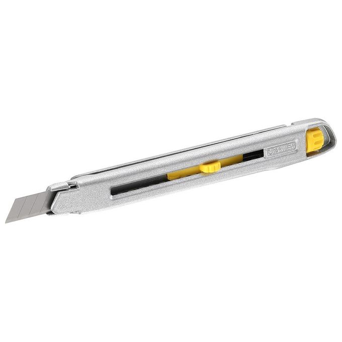 Cutter a spezzare Interlock9 (135mm) lama acciaio 12 elementi 9 mm 010095