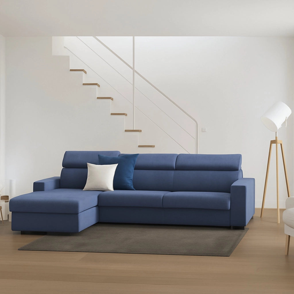 Divano fisso Akela, Divano ad angolo, Made in Italy, Sofà Soggiorno con chaise longue, in tessuto imbottito - Penisola contenitore Sinistra, con Braccioli standard, cm 280x95h85, Blu
