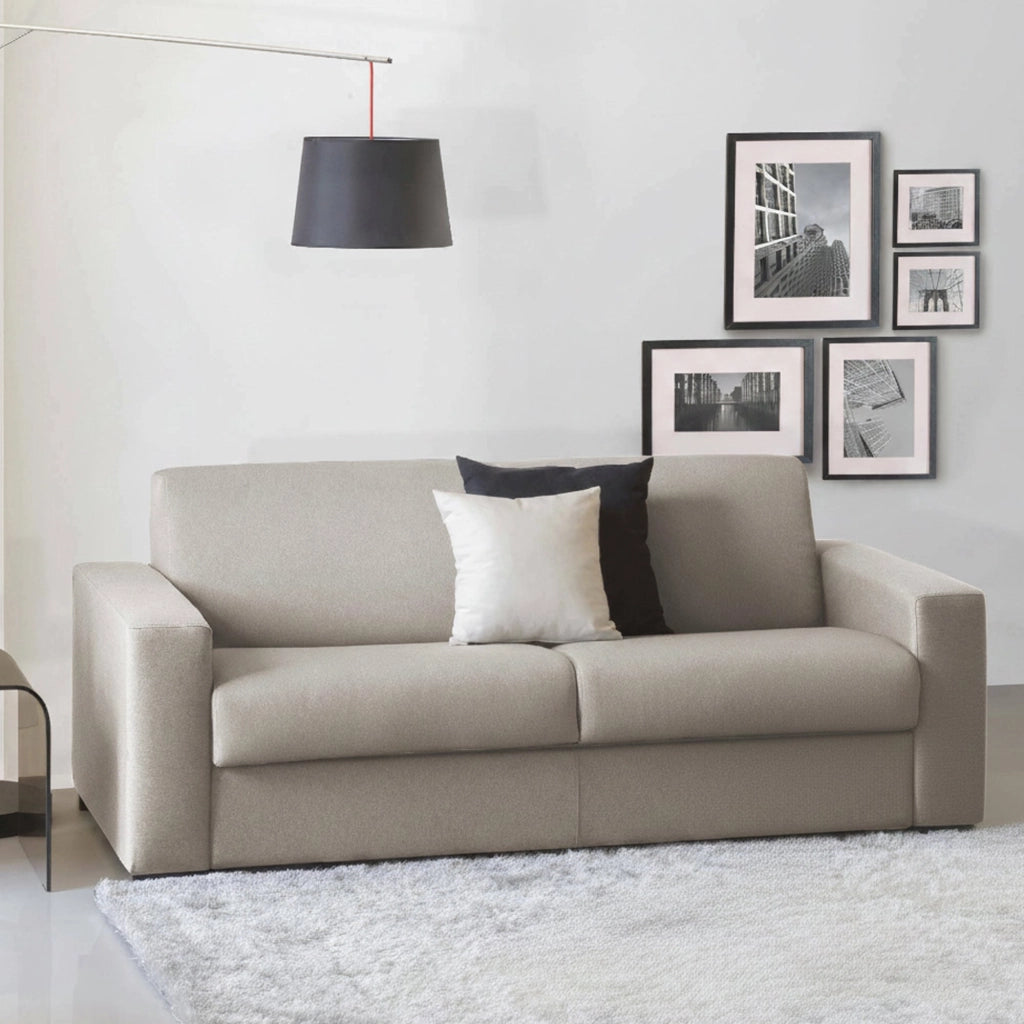 Divano Letto Estia, Divano a 3 posti, Made in Italy, Sofà Soggiorno con apertura girevole, in tessuto imbottito, con Braccioli standard, cm 220x95h90, Tortora