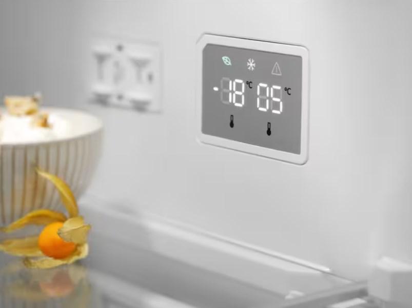 Electrolux Lnt7me36k2 Frigorifero Nero 366 Litri