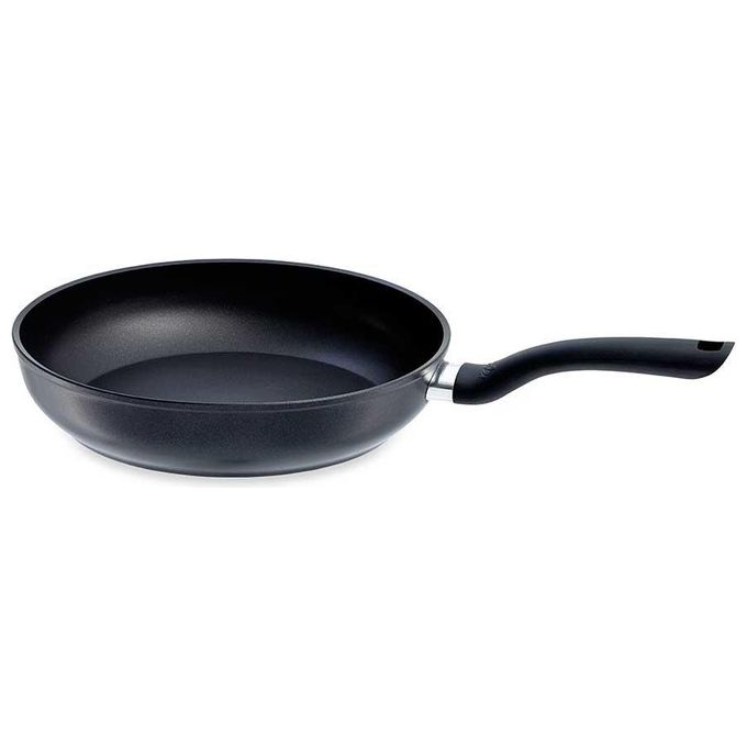 Fissler 045-301-24-100-0 Cenit Padella in alluminio con rivestimento antiaderente a 3 strati adatta a tutti i piani cottura inclusa induzione colore Nero Fissler 045-301-24-100-0 Cenit Padella in alluminio con rivestimento antiaderente a 3 strati adatta a tutti i piani cottura inclusa induzione colore Nero