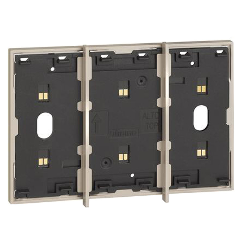 Frame Elettrificato Bticino Living Now 3 Moduli Sabbia Km8103