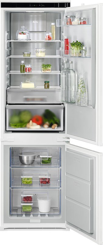 FRIGORIFERO DA INCASSO AEG TC7MS181DS, Capacità netta totale 248 l, Rumorosità: 34 dB(A), 4 ripiani, Dimensioni: L 54,6 cm A 177,2 P 54,9 cm, Bianco, Classe D