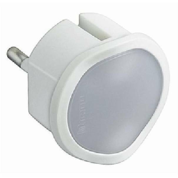 Kit - Adattatore Spina Standard Tedesca + Luce Emergenza Colore Bianco - Bticino Kit - Adattatore Spina Standard Tedesca + Luce Emergenza Colore Bianco - Bticino
