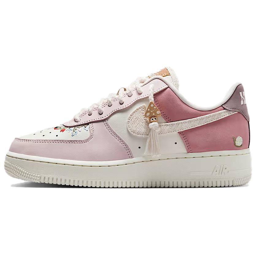Nike Air Force 1 07 LX Mushroom Sneakers da Donna Rosa Vela Rosa-Schiuma IB8874-111 35.5 white