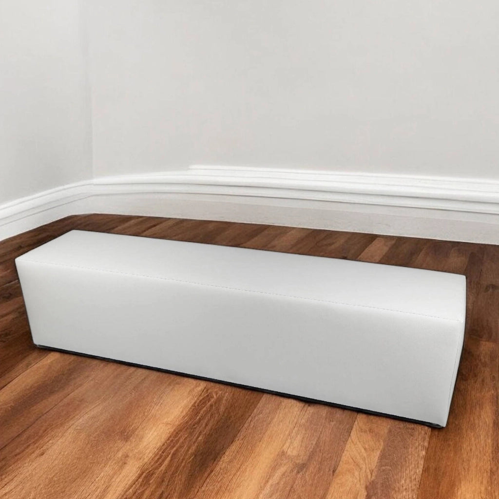 Pouf Apecchio, Poltrona multiuso, Poltroncina sacco, Pouf poggiapiedi, Made in Italy, 180x40 h42 cm, Bianco