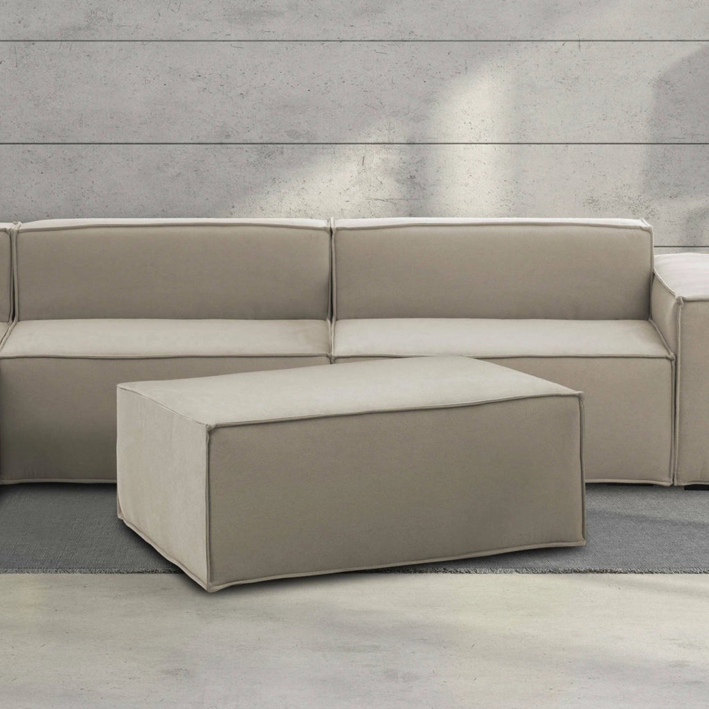 Pouf Assisi, Pouf da salotto, 100% Made in Italy, Poltroncina relax in tessuto imbottito, Cm 100x70h43, Tortora