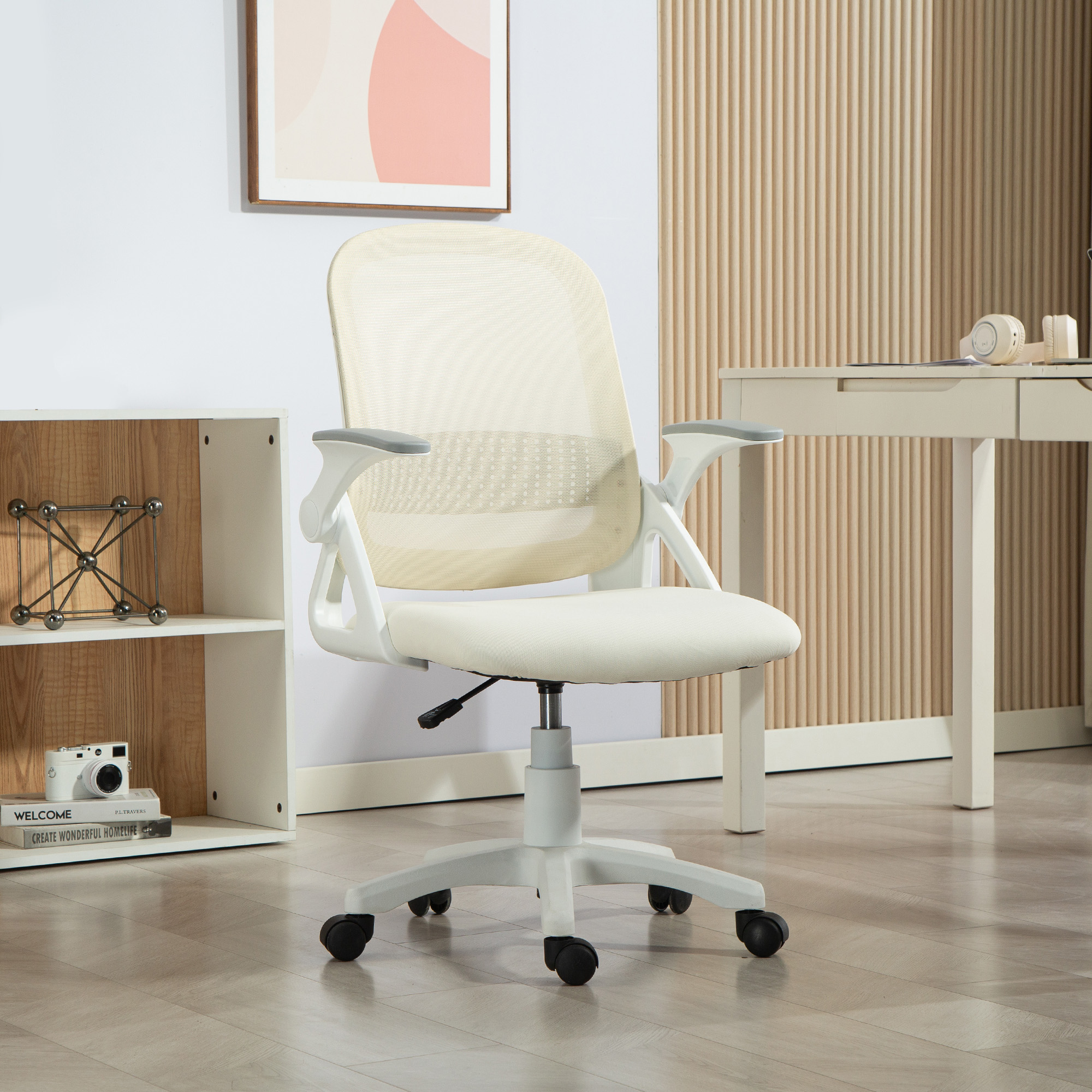 Sedia da ufficio HOMCOM, sedia ergonomica da scrivania con braccioli pieghevoli, supporto lombare, sedia girevole regolabile in altezza con funzione basculante, rivestimento in rete, sedia per