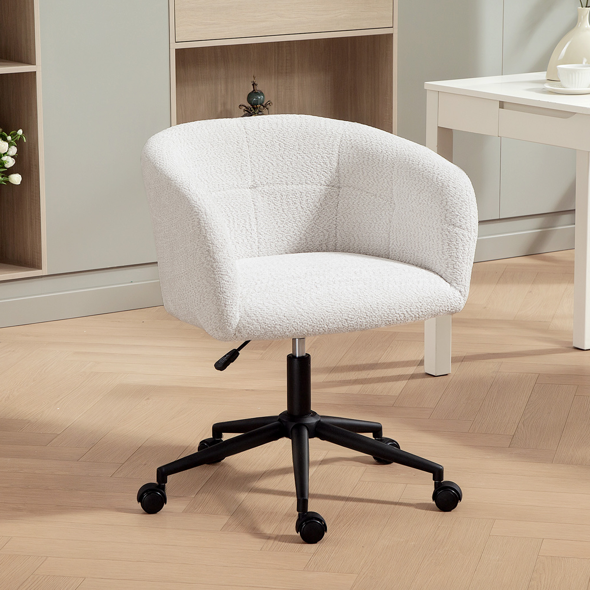 Sedia HOMCOM per ufficio domestico, in velluto e lino, con schienale arcuato, altezza regolabile, girevole, supporta fino a 120 kg, per studio e camera da letto, colore bianco crema.
