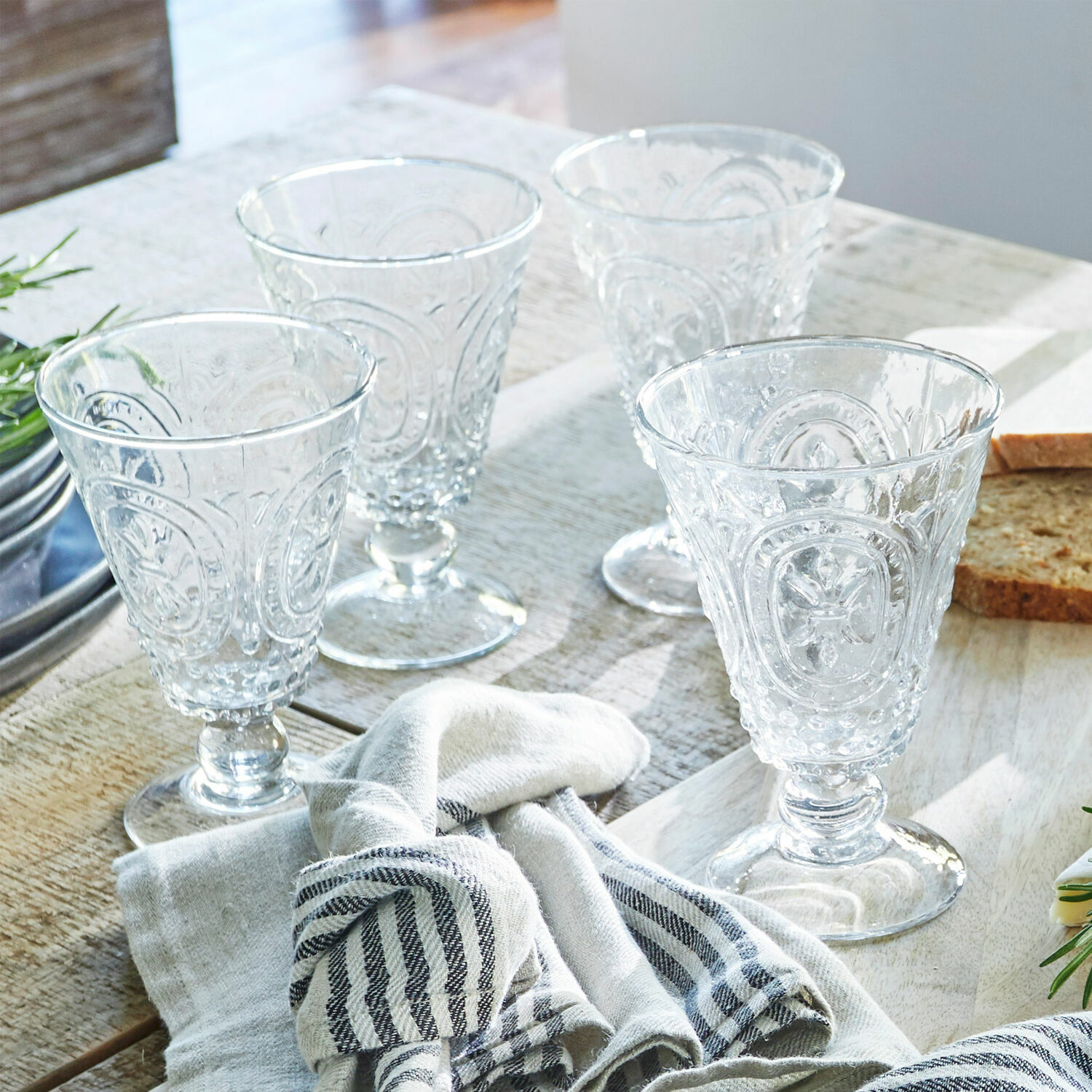 Set di 4 bicchieri da vino Sarton