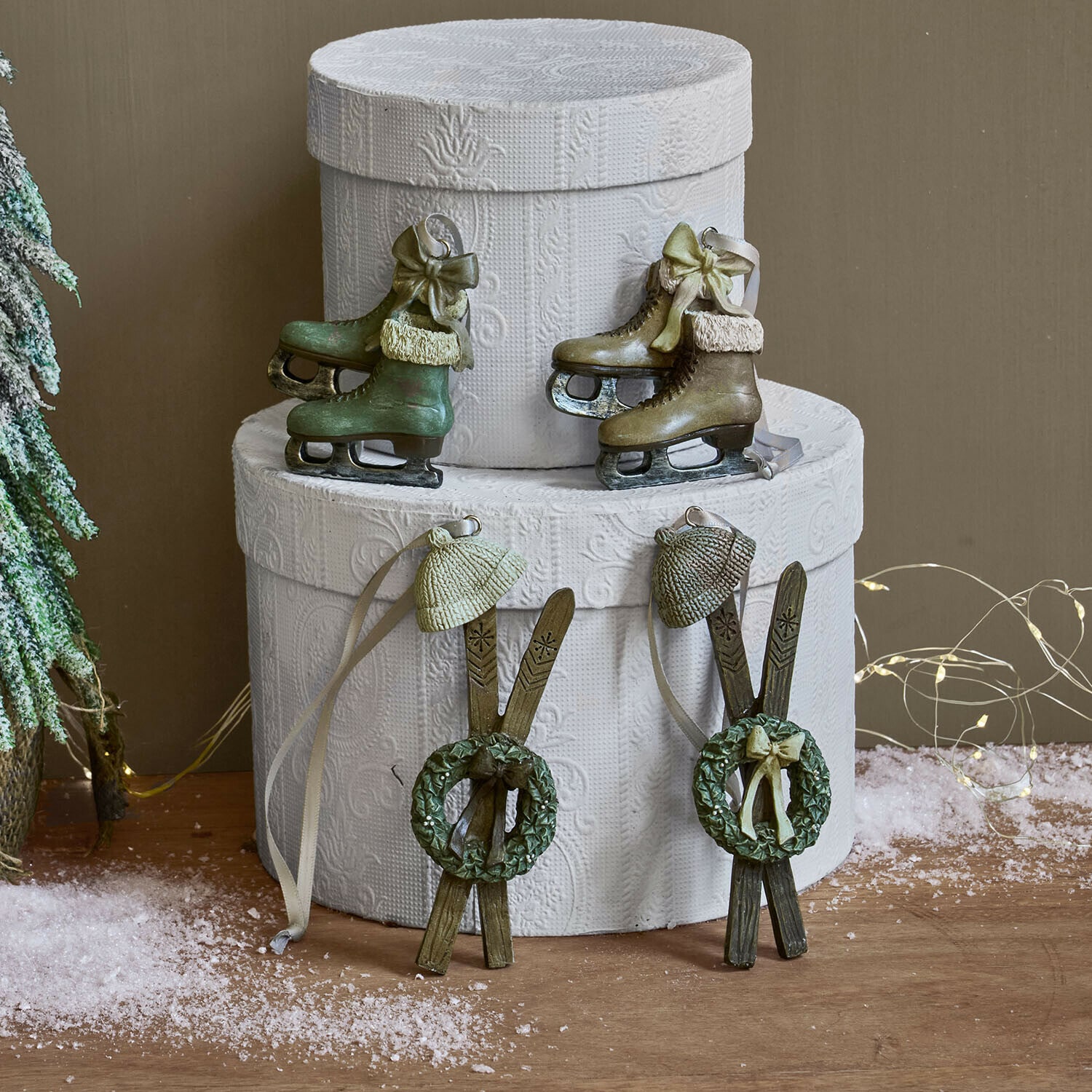 Set di 4 decorazioni da appendere Papeta Set di 4 decorazioni da appendere Papeta