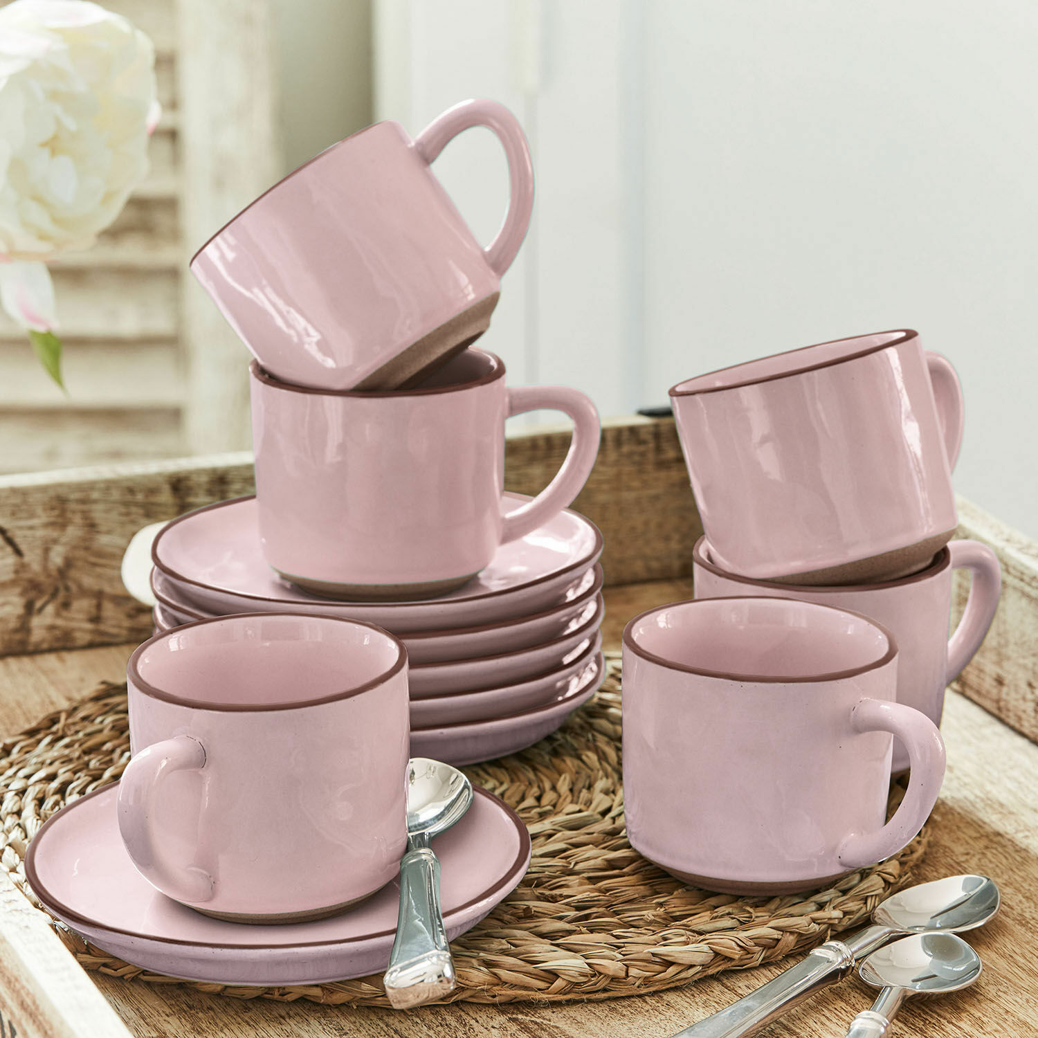 Set di 6 tazze con piattino Biarré Set di 6 tazze con piattino Biarré