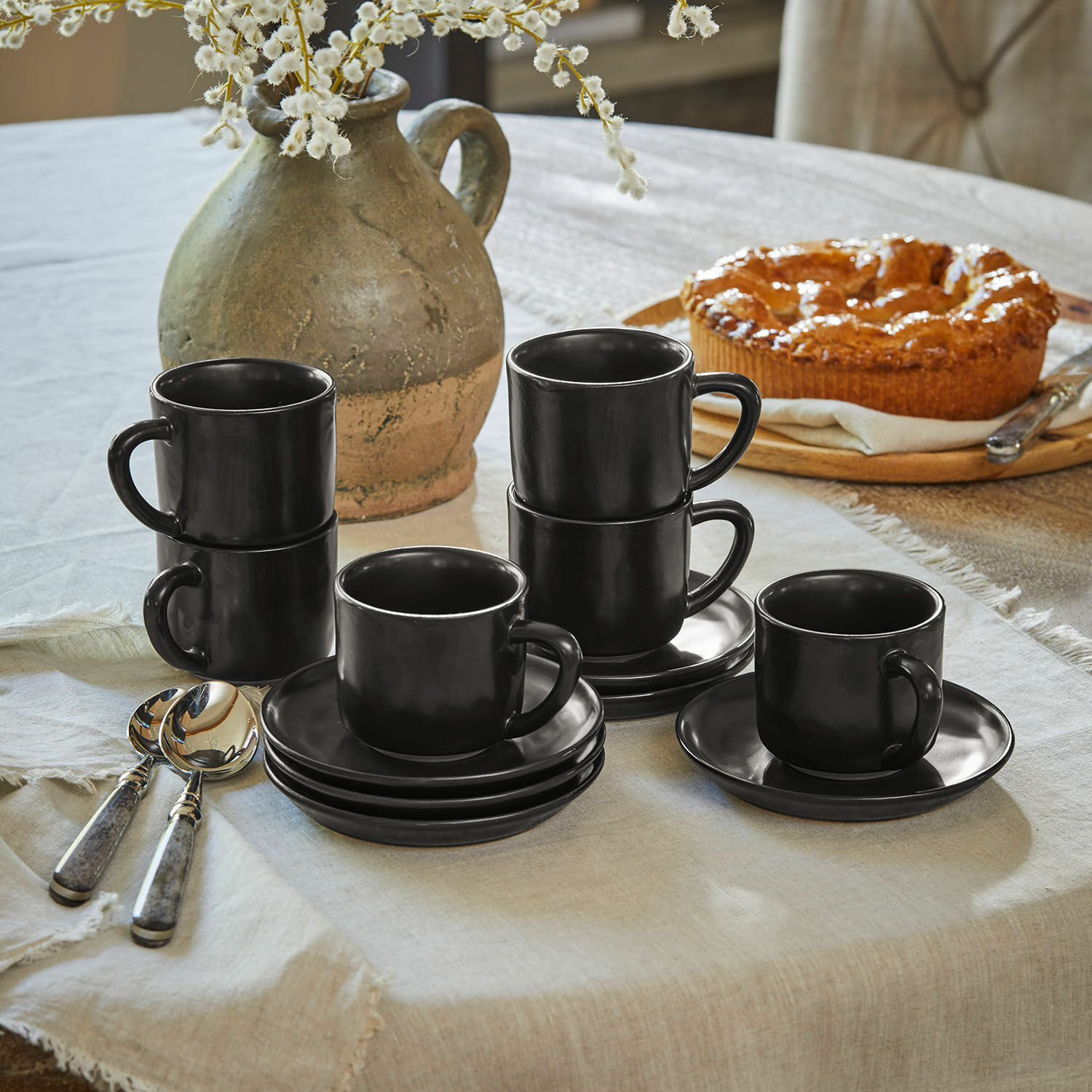 Set di 6 tazze con piattino Biarré Set di 6 tazze con piattino Biarré