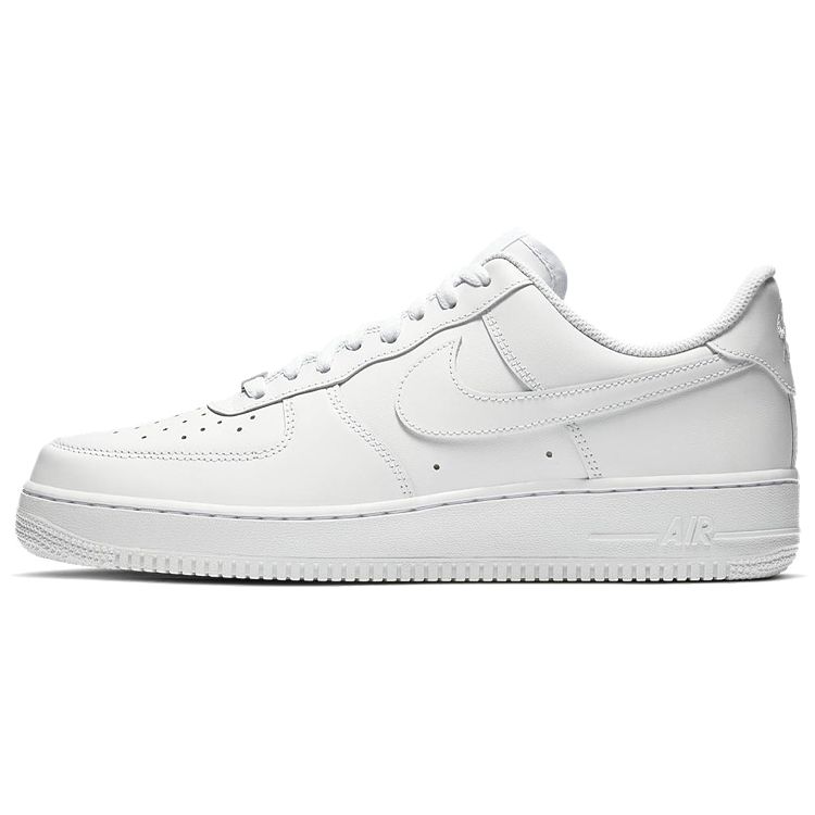 Sneakers da uomo Nike Air Force 1 07 Triple White CW2288-111 47 white