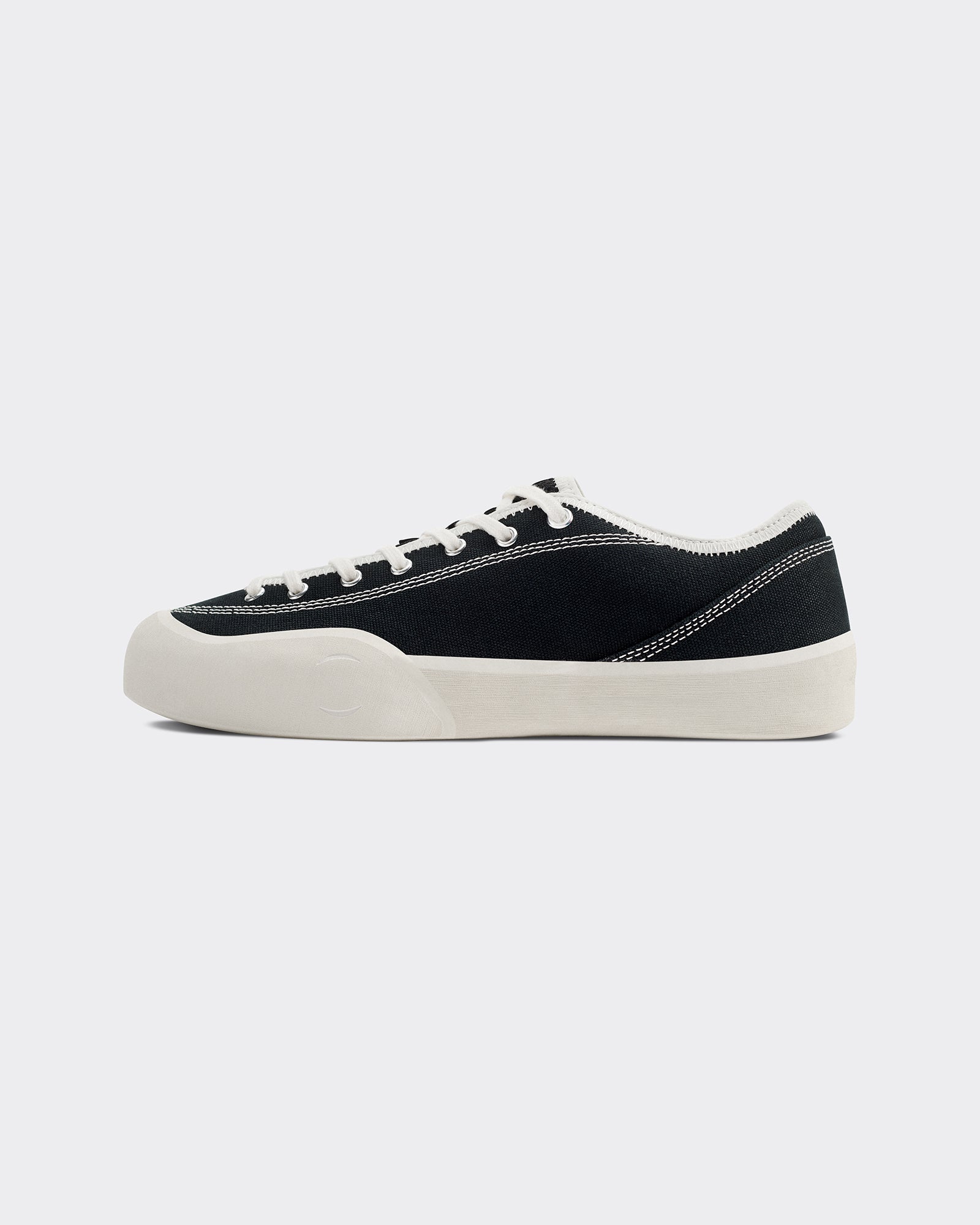 Village PM Sneakers 1.30PM Canvas Black/Whisper White